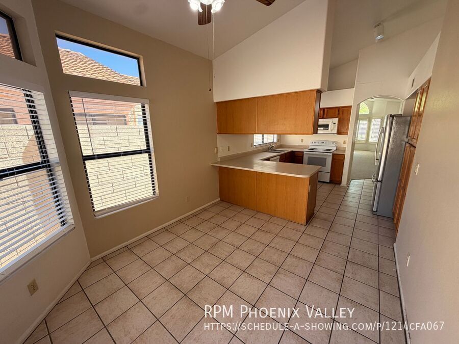 Warm & Charming single level 3 x 2 Home in Stonebridge Lakes!! property image