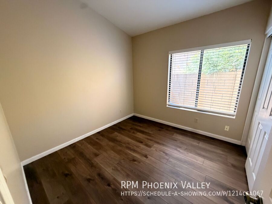 Warm & Charming single level 3 x 2 Home in Stonebridge Lakes!! property image