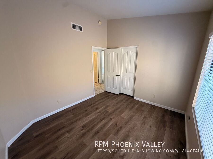 Warm & Charming single level 3 x 2 Home in Stonebridge Lakes!! property image