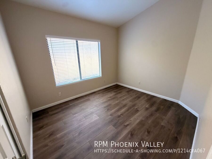Warm & Charming single level 3 x 2 Home in Stonebridge Lakes!! property image