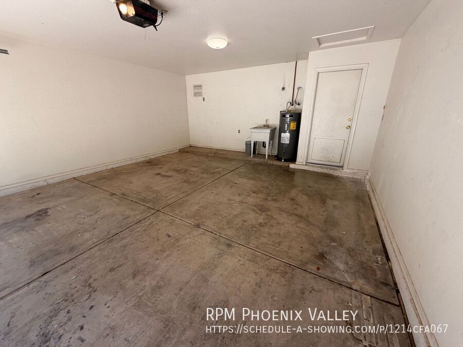 Warm & Charming single level 3 x 2 Home in Stonebridge Lakes!! property image