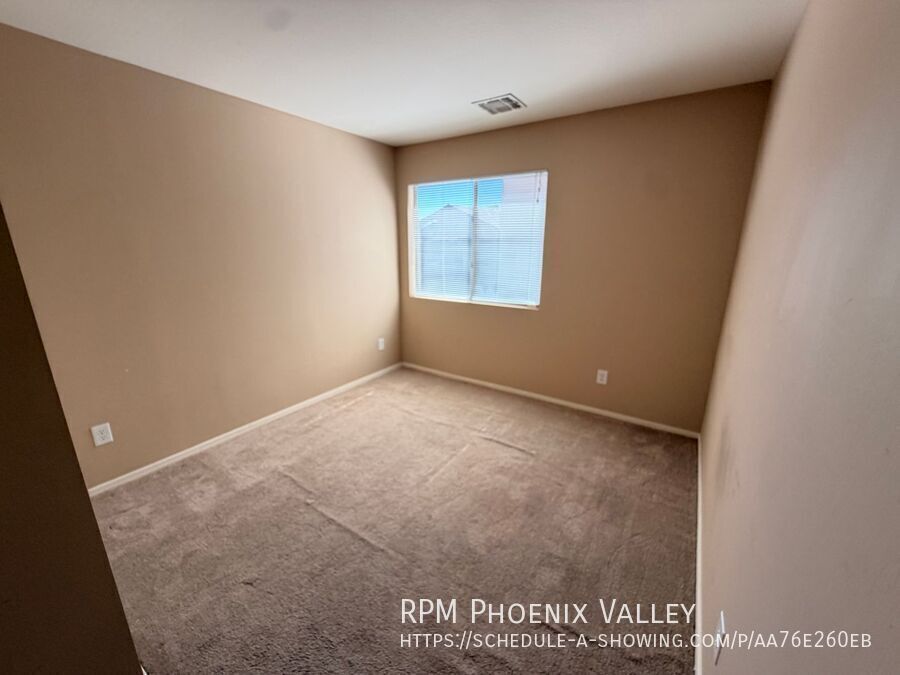 Spacious 4-Bedroom Home in Desirable Buckeye Neighborhood property image
