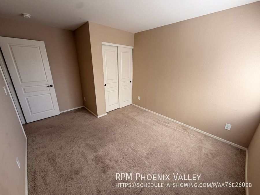 Spacious 4-Bedroom Home in Desirable Buckeye Neighborhood property image