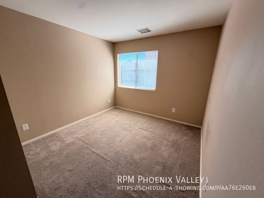 Spacious 4-Bedroom Home in Desirable Buckeye Neighborhood property image