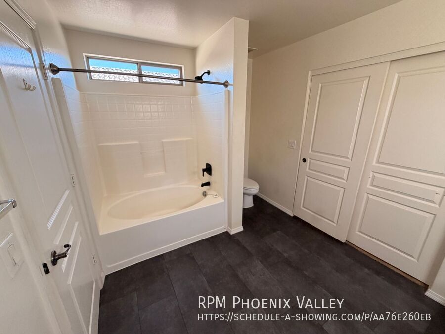 Spacious 4-Bedroom Home in Desirable Buckeye Neighborhood property image