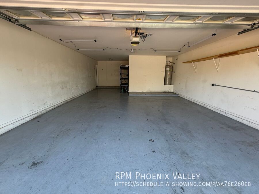 Spacious 4-Bedroom Home in Desirable Buckeye Neighborhood property image