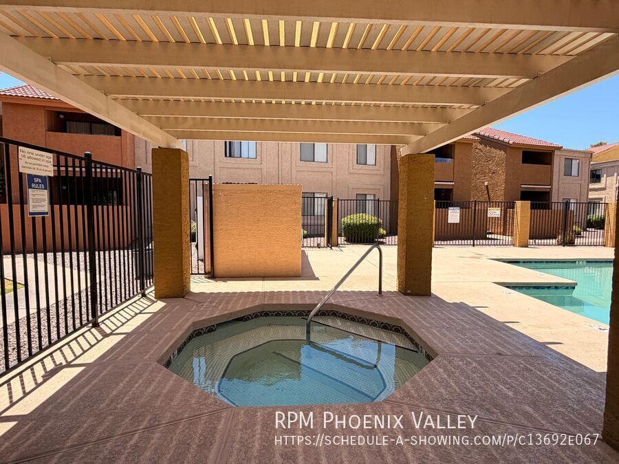 #259 2 Bedroom 1 Bath *MOVE IN SPECIAL* 1/2 OFF YOUR FIRST FULL MONTH OF RENT property image