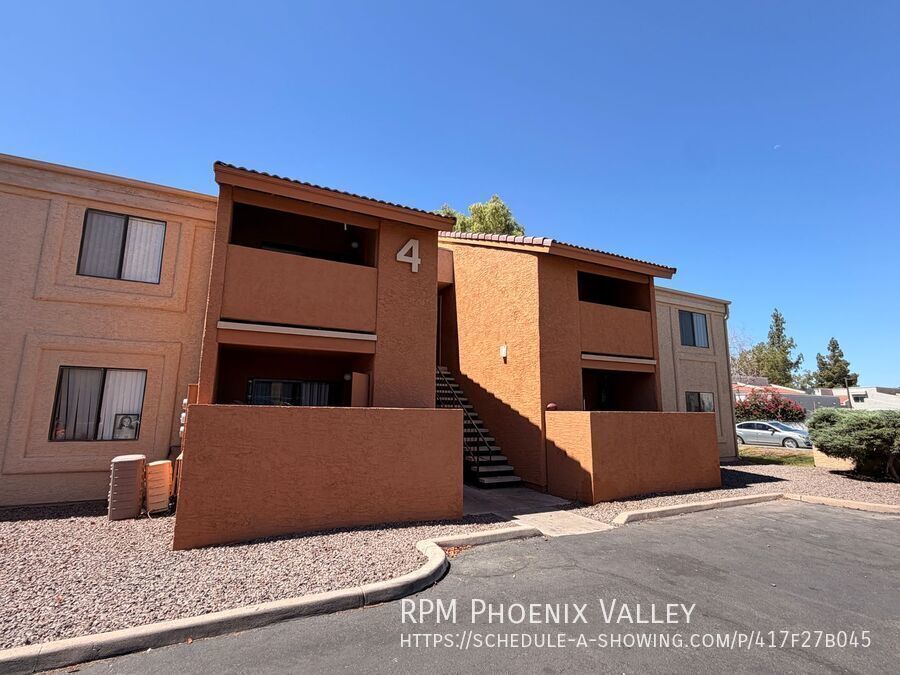 #201 *MOVE IN SPECIAL* 1/2 OFF YOUR FIRST FULL MONTH OF RENT property image