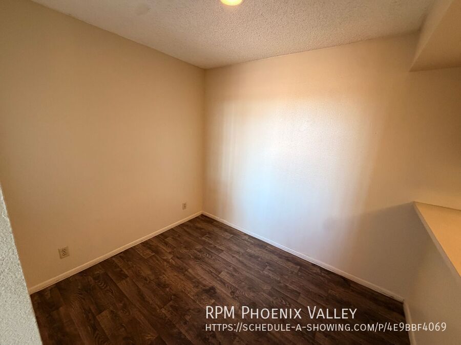 1 Bedroom 1 Bathroom 500 sq.ft. Near Tempe Marketplace and Light Rail! property image