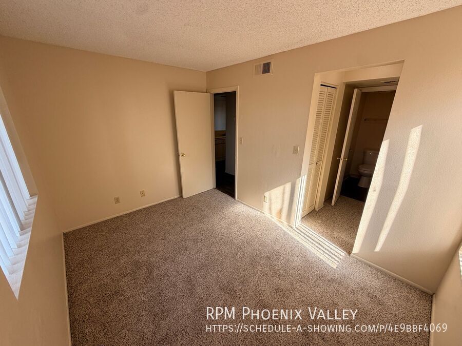 1 Bedroom 1 Bathroom 500 sq.ft. Near Tempe Marketplace and Light Rail! property image