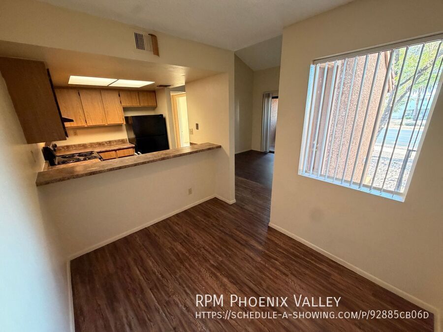1 Bedroom 1 Bathroom 500 sq.ft. Near Tempe Marketplace and Light Rail property image
