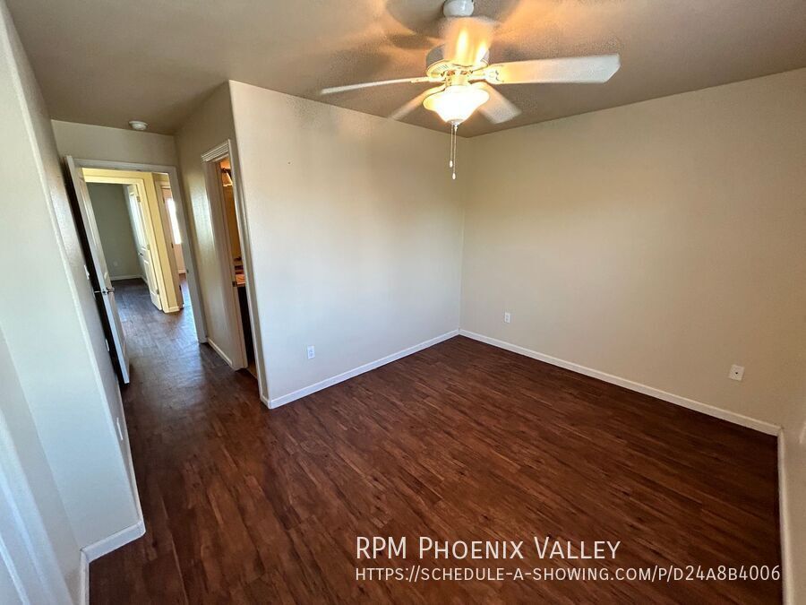 3 Bed/2.5 Bath Townhome *NO* Carpet, End Unit *ALL* Appliances! property image