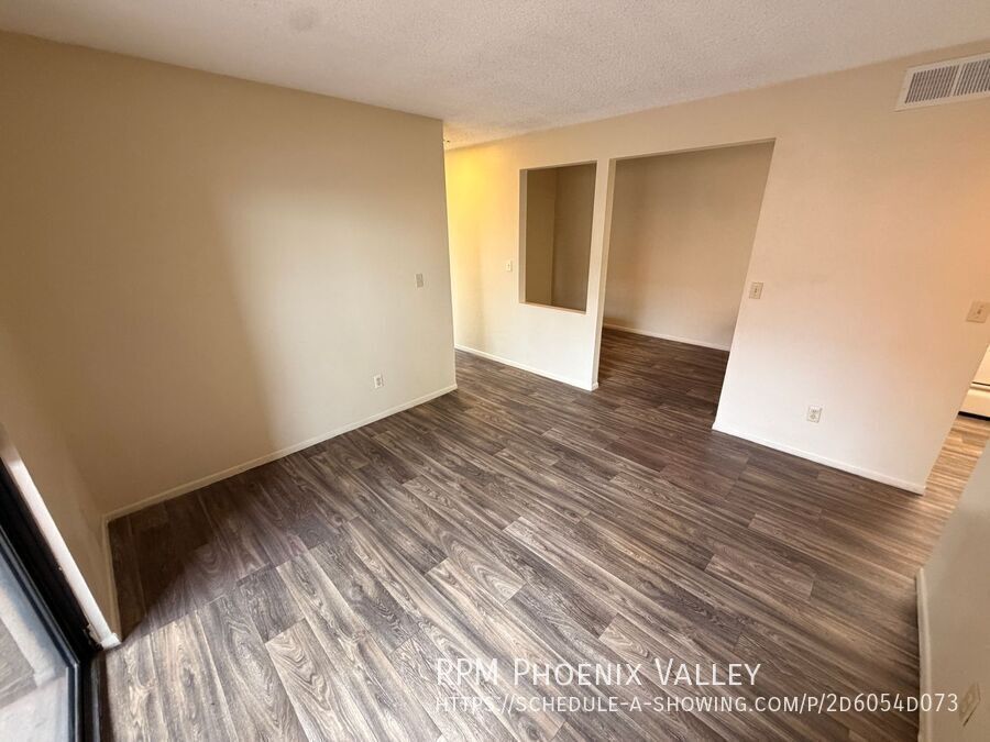 2 Bedroom 1 Bathroom Near Tempe Marketplace and Light Rail property image