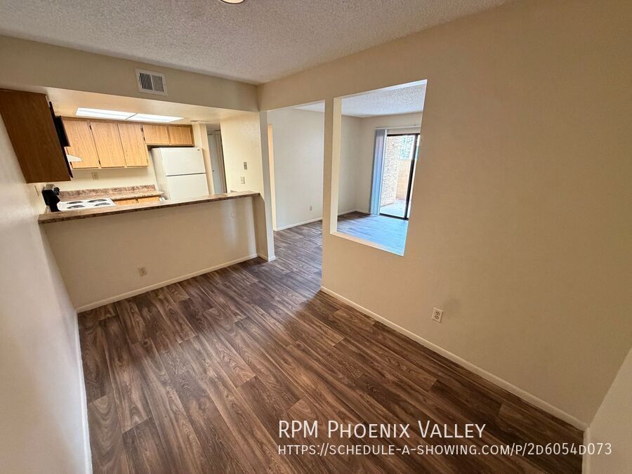 2 Bedroom 1 Bathroom Near Tempe Marketplace and Light Rail property image