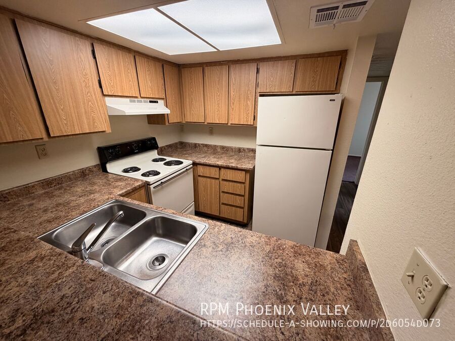 2 Bedroom 1 Bathroom Near Tempe Marketplace and Light Rail property image