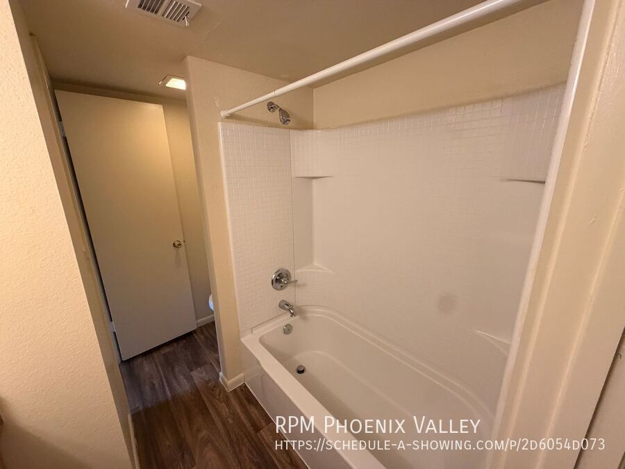 2 Bedroom 1 Bathroom Near Tempe Marketplace and Light Rail property image