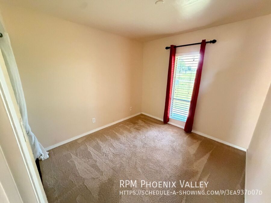 Move-In Ready 2-Bedroom Home with Washer & Dryer in Glendale property image