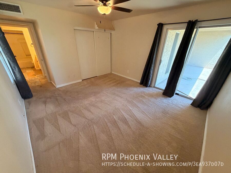 Move-In Ready 2-Bedroom Home with Washer & Dryer in Glendale property image