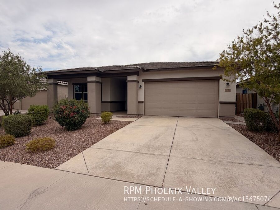 Stunning 3-Bedroom Home with Tandem 3-Car Garage in Litchfield Park! property image