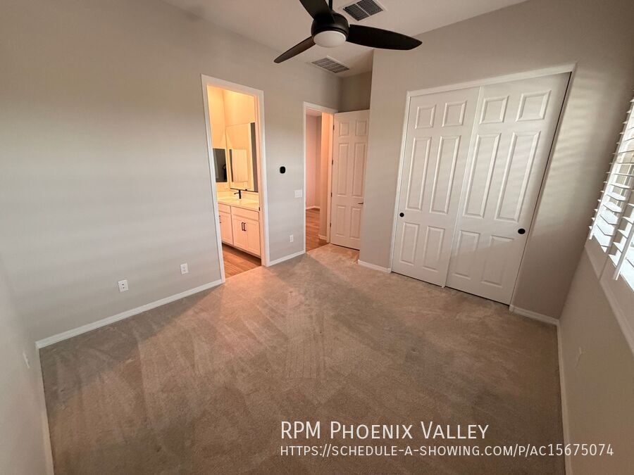 Stunning 3-Bedroom Home with Tandem 3-Car Garage in Litchfield Park! property image