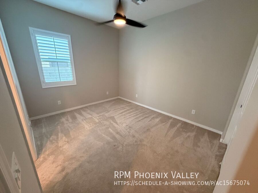 Stunning 3-Bedroom Home with Tandem 3-Car Garage in Litchfield Park! property image
