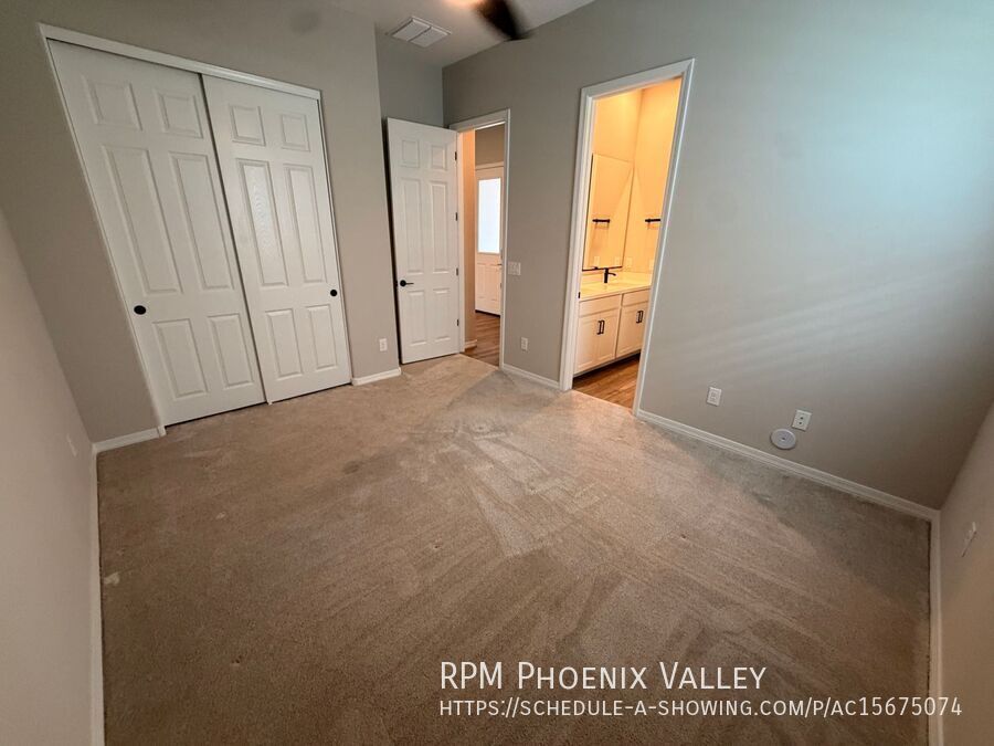 Stunning 3-Bedroom Home with Tandem 3-Car Garage in Litchfield Park! property image