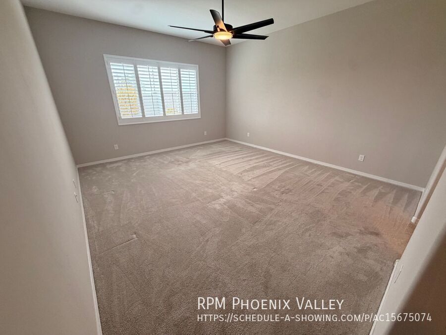 Stunning 3-Bedroom Home with Tandem 3-Car Garage in Litchfield Park! property image