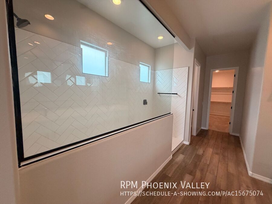 Stunning 3-Bedroom Home with Tandem 3-Car Garage in Litchfield Park! property image