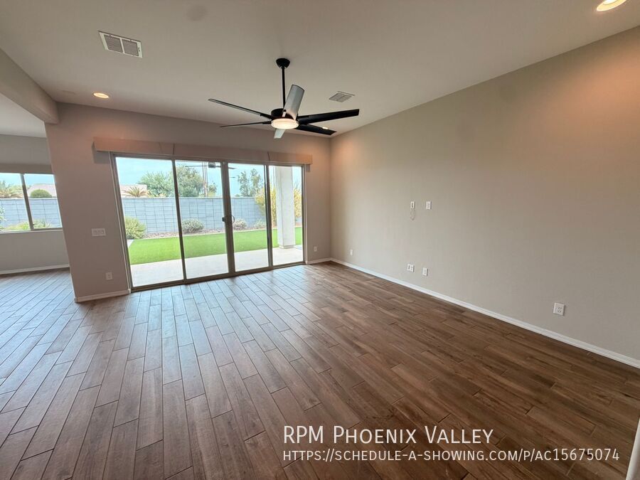 Stunning 3-Bedroom Home with Tandem 3-Car Garage in Litchfield Park! property image