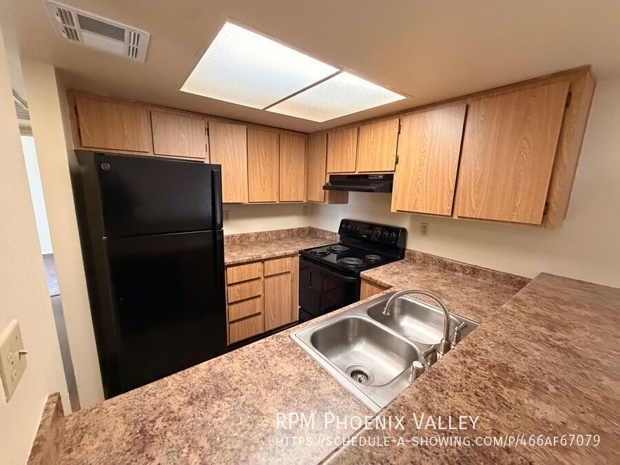 #158 2 Bedroom 1 Bath 670 sq.ft. Near Tempe Marketplace and Light Rail property image