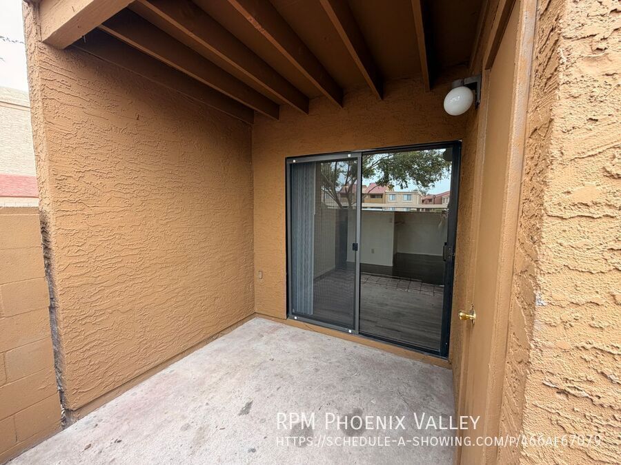 #158 2 Bedroom 1 Bath 670 sq.ft. Near Tempe Marketplace and Light Rail property image