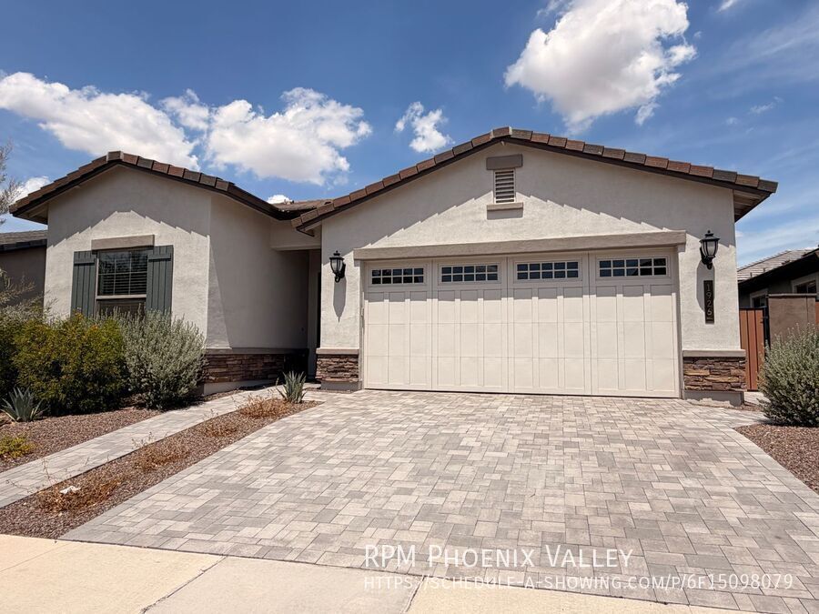 Stunning Luxury 4-Bedroom Home | 2,600+ Sq Ft | Modern Finishes & Private Turf Backyard property image