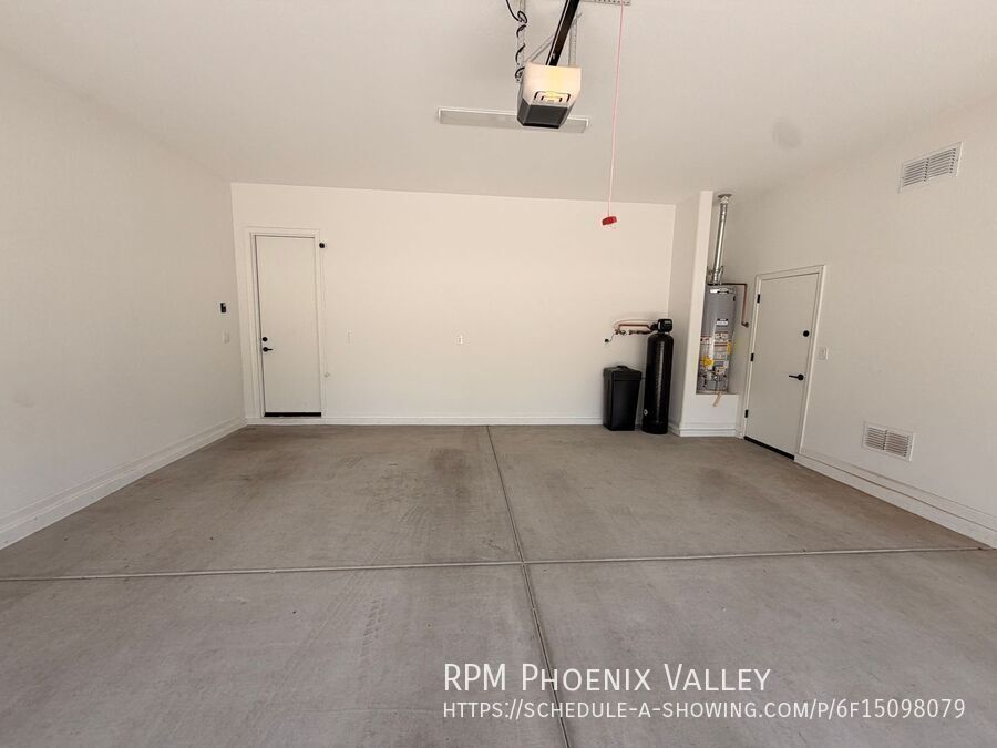 Stunning Luxury 4-Bedroom Home | 2,600+ Sq Ft | Modern Finishes & Private Turf Backyard property image