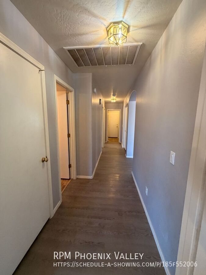 Charming 3BR/2BA Home with Central A/C & In-Unit Laundry property image