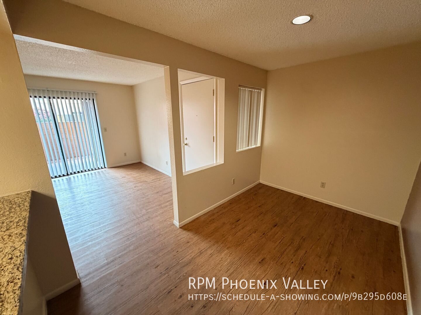 135 2 Bedroom 1 Bath 670 sq.ft. Near Tempe Marketplace and Light Rail property image