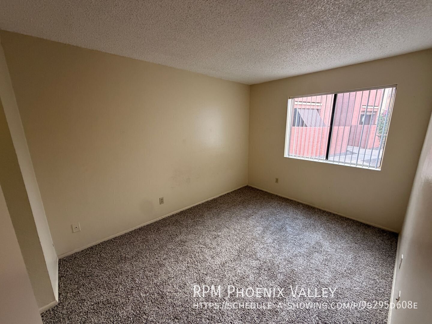 135 2 Bedroom 1 Bath 670 sq.ft. Near Tempe Marketplace and Light Rail property image