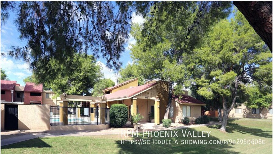 135 2 Bedroom 1 Bath 670 sq.ft. Near Tempe Marketplace and Light Rail property image