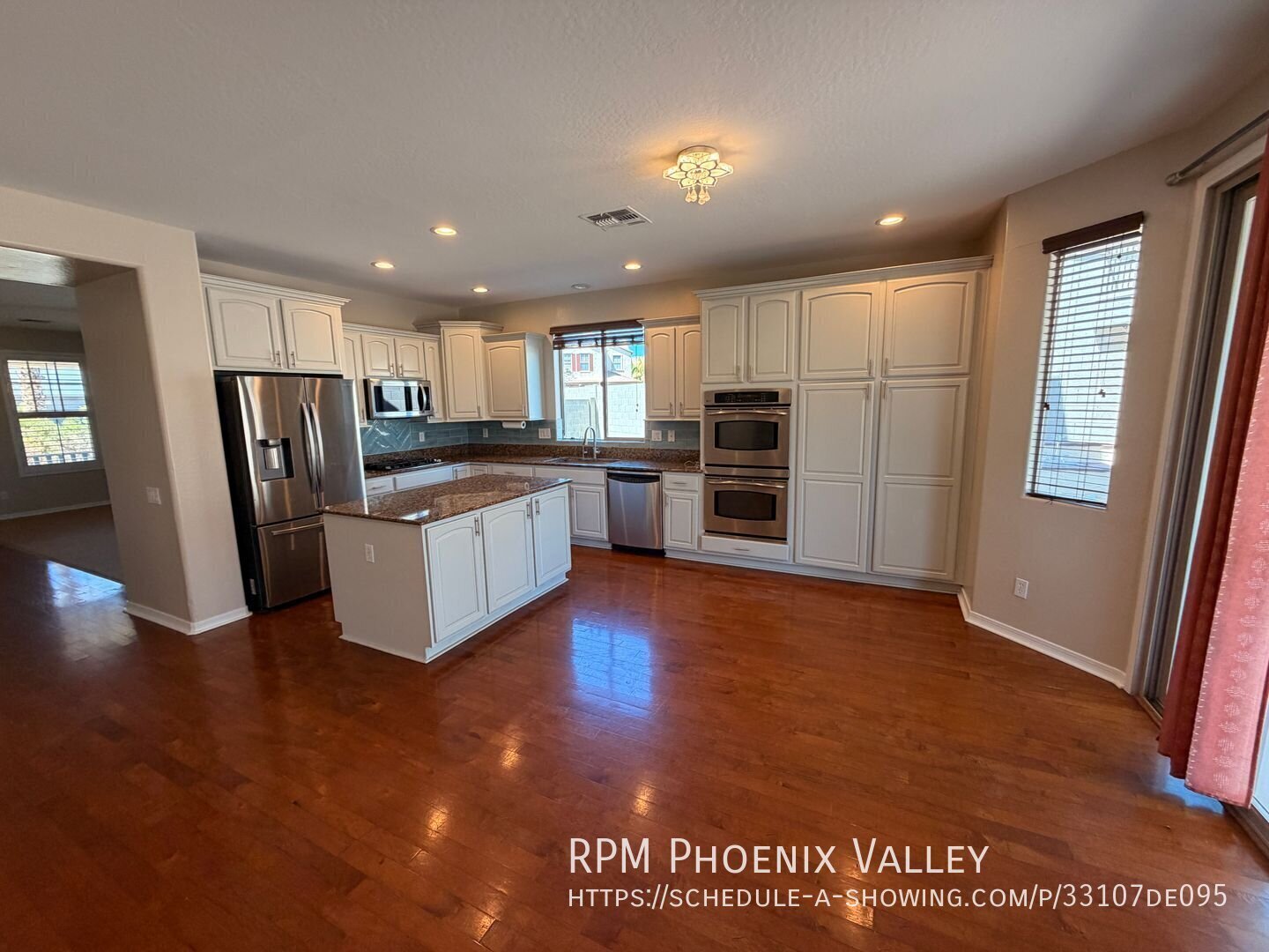 Stunning 5-Bedroom Home with Game Room & Backyard Oasis! property image