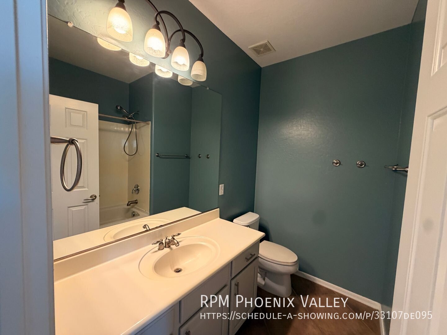 Stunning 5-Bedroom Home with Game Room & Backyard Oasis! property image
