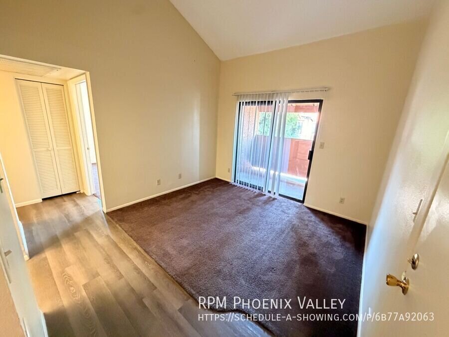1 Bedroom 1 Bath Near Tempe Marketplace and Light Rail *MOVE IN SPECIAL* 1/2 OFF YOUR FIRST FULL MONTH OF RENT property image