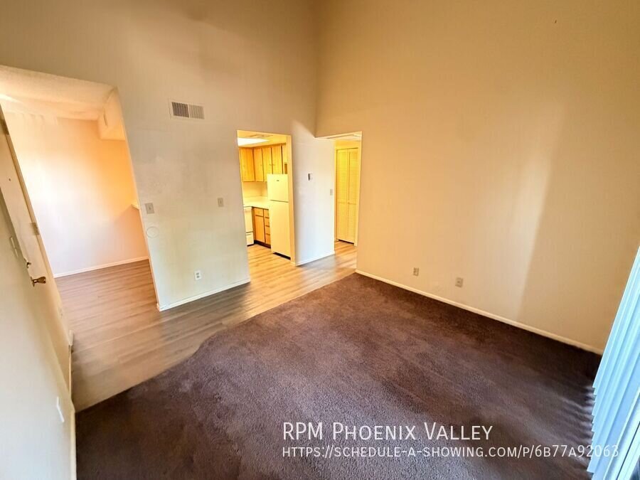 1 Bedroom 1 Bath Near Tempe Marketplace and Light Rail *MOVE IN SPECIAL* 1/2 OFF YOUR FIRST FULL MONTH OF RENT property image
