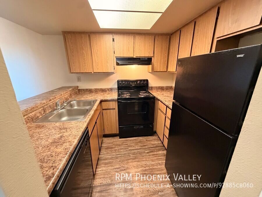 1 Bedroom 1 Bathroom 500 sq.ft. Near Tempe Marketplace and Light Rail - *MOVE IN SPECIAL* 1/2 OFF YOUR FIRST FULL MONTH OF RENT property image