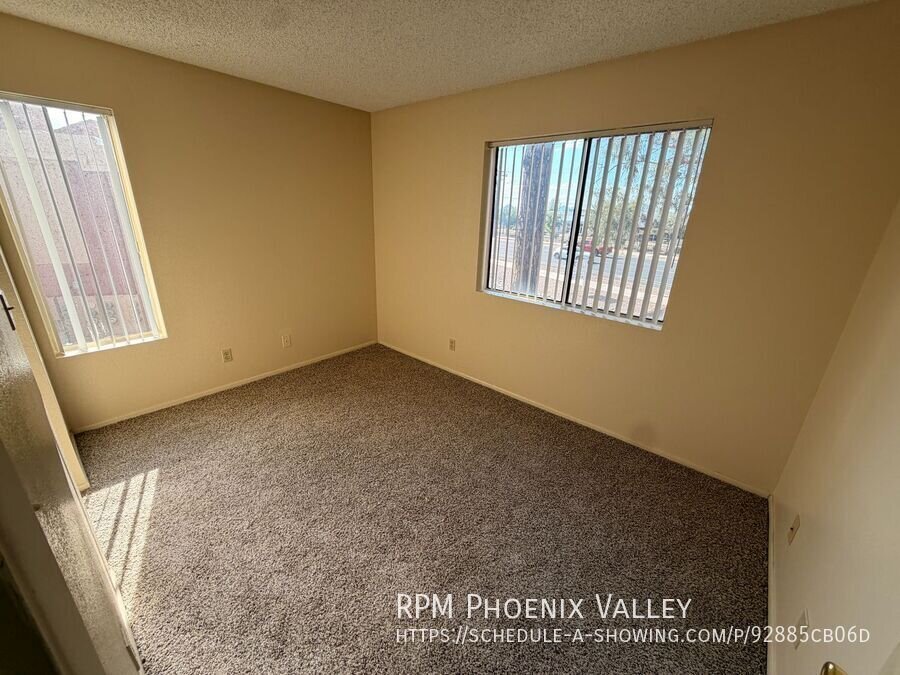1 Bedroom 1 Bathroom 500 sq.ft. Near Tempe Marketplace and Light Rail - *MOVE IN SPECIAL* 1/2 OFF YOUR FIRST FULL MONTH OF RENT property image