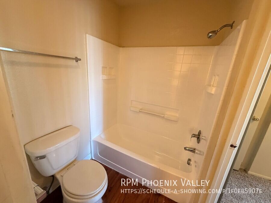 1x1 Near Tempe Marketplace w/ *MOVE IN SPECIAL* 1/2 OFF YOUR FIRST FULL MONTH OF RENT property image