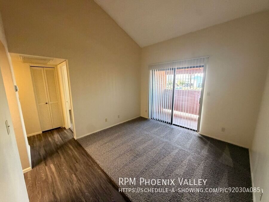1x1 In Tempe w/ *MOVE IN SPECIAL* 1/2 OFF YOUR FIRST FULL MONTH OF RENT property image