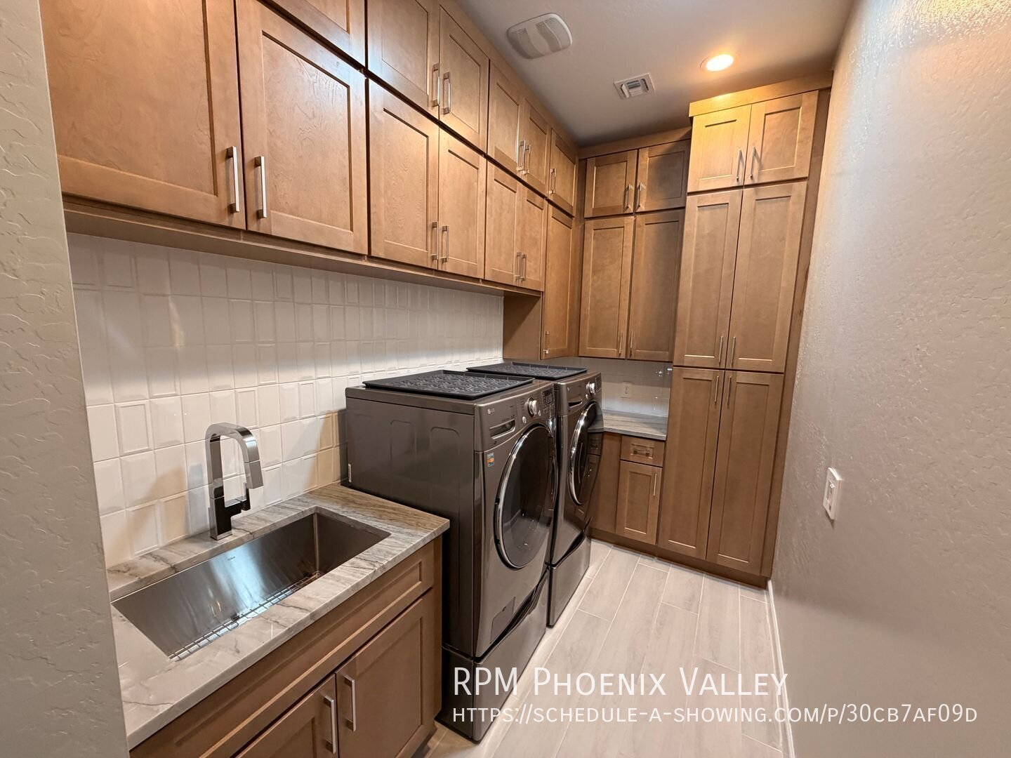 2024 Custom Built Home, 4 Bed/2 bath w/backyard Oasis! property image