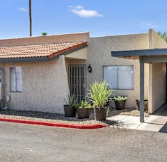 Glendale Groves Banner 1